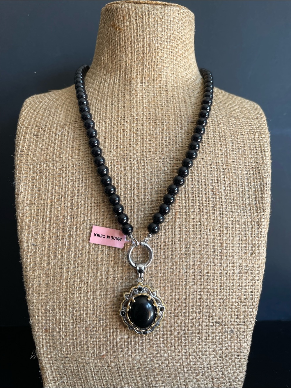 New black onyx Beaded Pendant Necklace with Ornate Silver-Tone Frame.